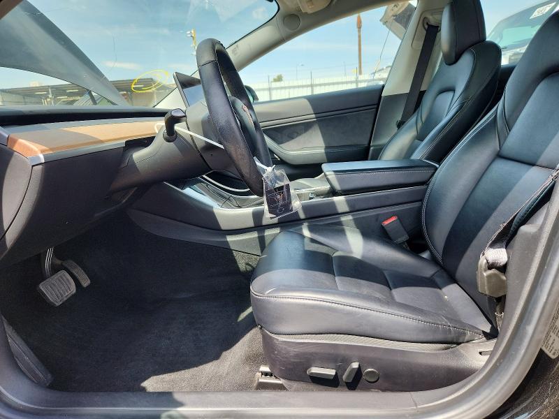 Продажа на аукционе авто 2019 Tesla Model 3, vin: 5YJ3E1EA5KF421142, номер лота: 62704936