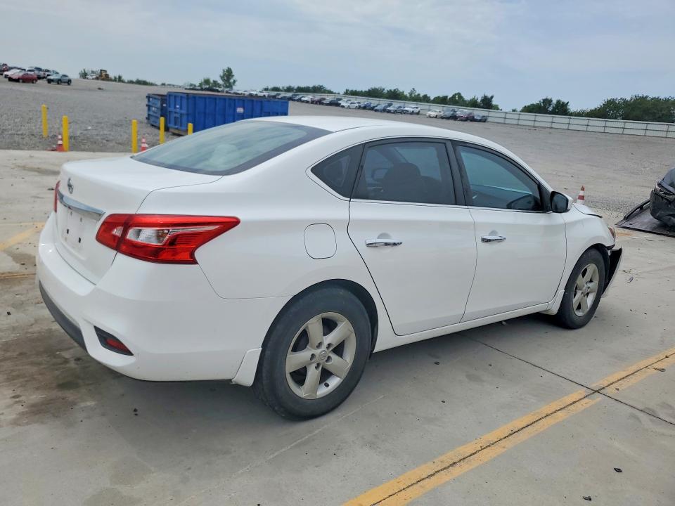 Продажа на аукционе авто 2016 Nissan Sentra, vin: 3N1AB7AP5GY284828, номер лота: 64541976