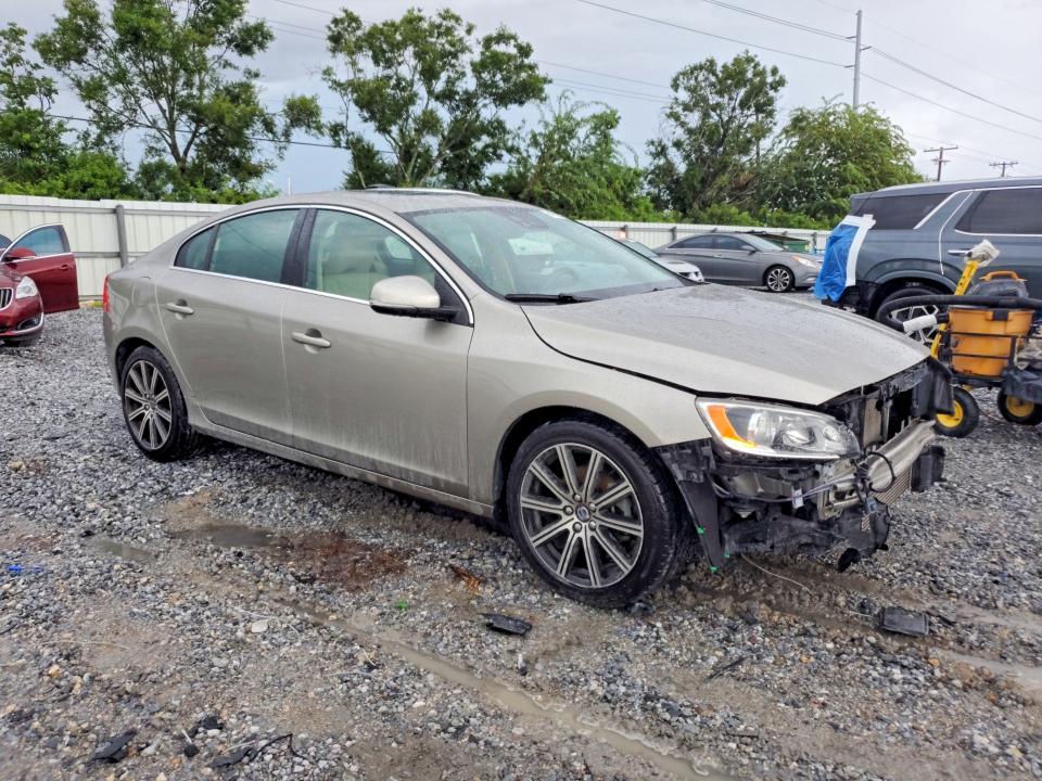 Aukcja sprzedaży 2016 Volvo S60, vin: LYV402FK9GB102397, numer aukcji: 64274836
