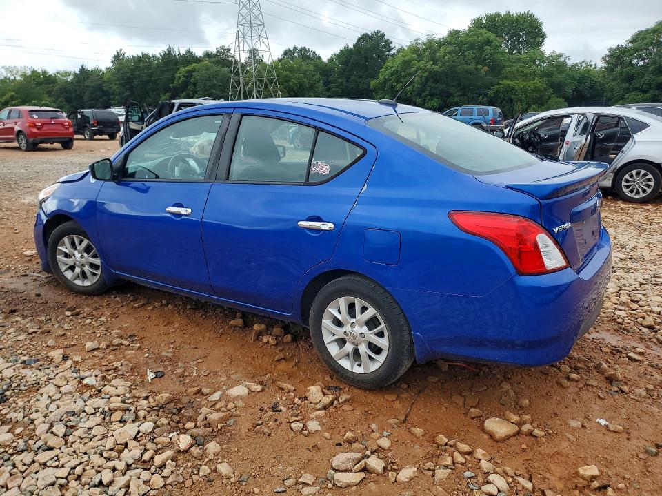 62996976 :رقم المزاد ، 3N1CN7AP5HL892282 vin ، 2017 Nissan Versa مزاد بيع