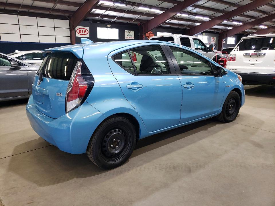 Продажа на аукционе авто 2016 Toyota Prius C, vin: JTDKDTB39G1124326, номер лота: 65140976