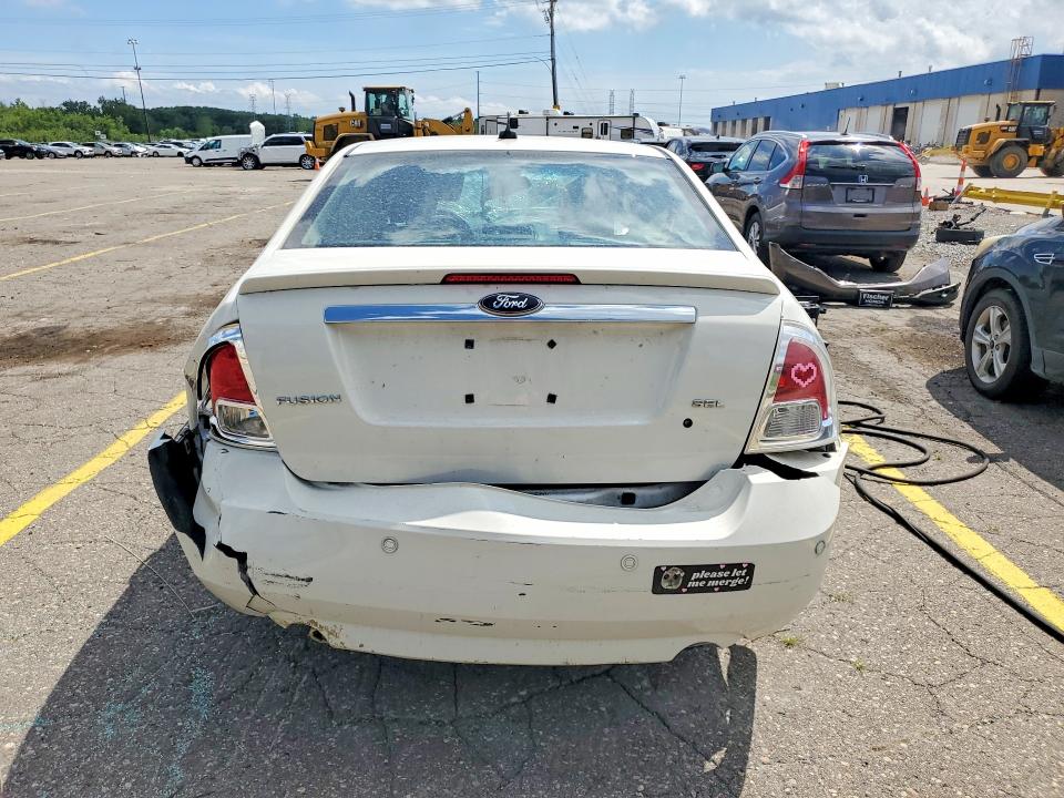 65372896 :رقم المزاد ، 3FAHP08199R196289 vin ، 2009 Ford Fusion مزاد بيع