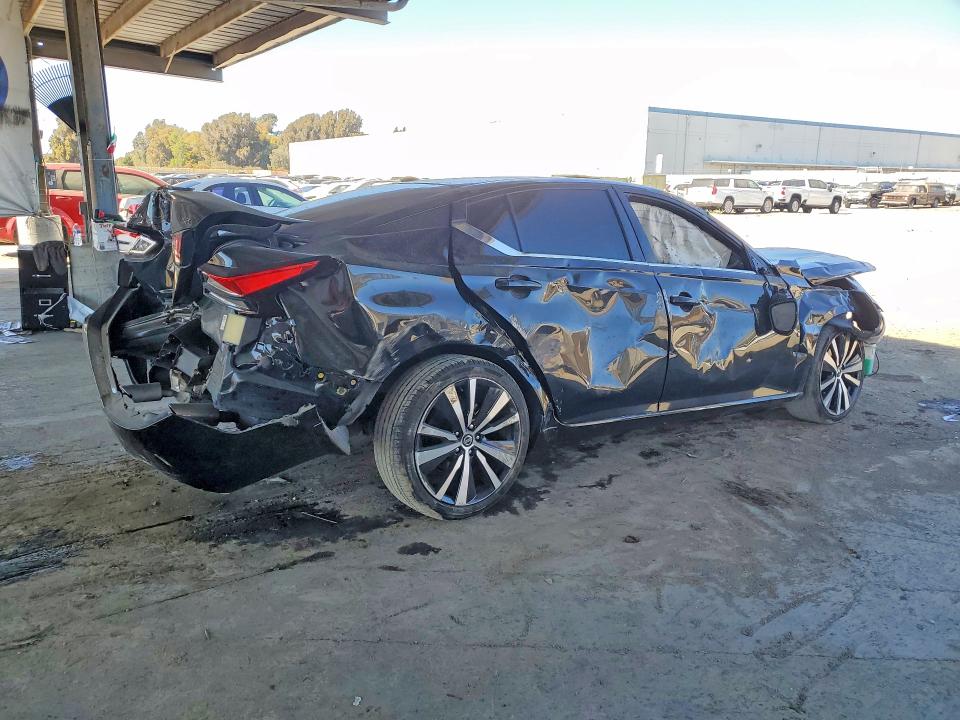 Продажа на аукционе авто 2020 Nissan Altima, vin: 1N4BL4CV0LC141870, номер лота: 63951346
