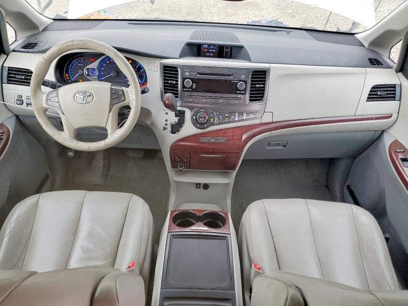 Продажа на аукционе авто 2013 Toyota Sienna, vin: 5TDYK3DC4DS351211, номер лота: 67027726