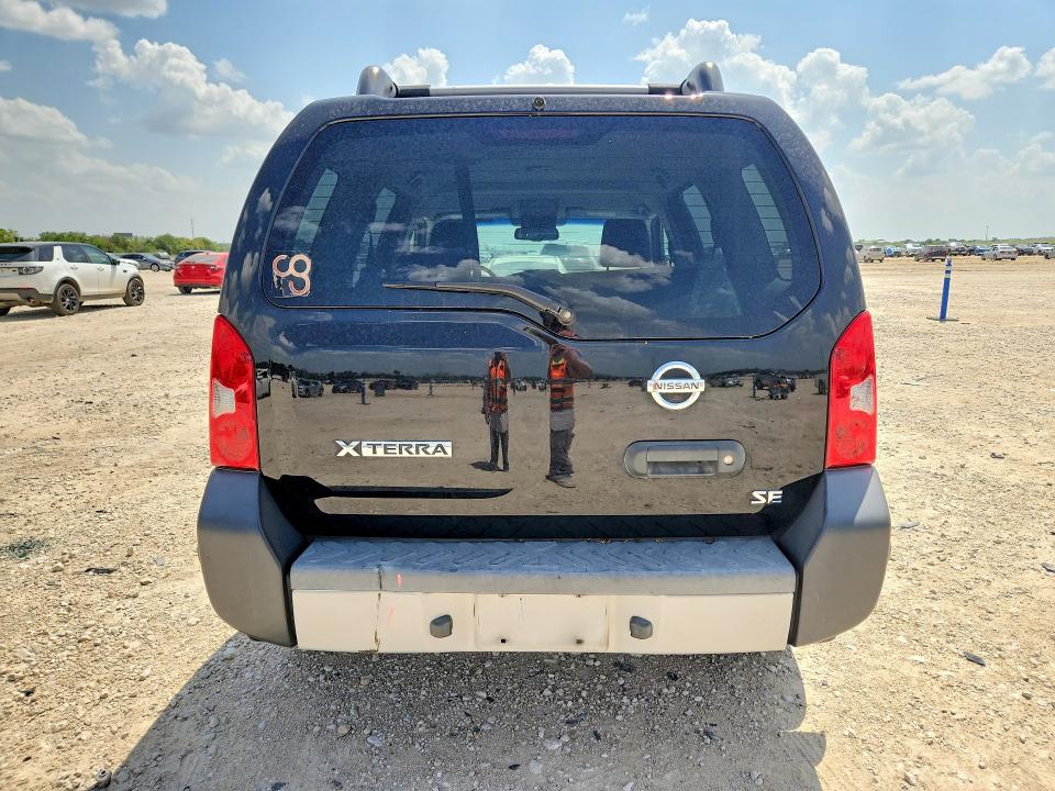 63692396 :رقم المزاد ، 5N1AN0NU7AC500413 vin ، 2010 Nissan Xterra مزاد بيع