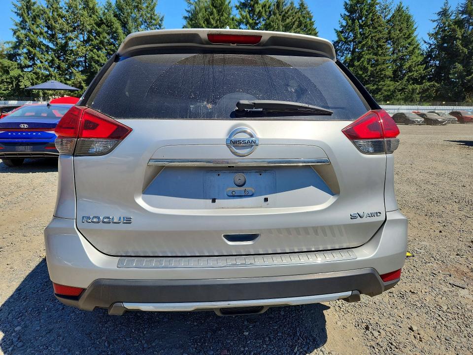 Продажа на аукционе авто 2017 Nissan Rogue, vin: JN8AT2MVXHW253823, номер лота: 64486056