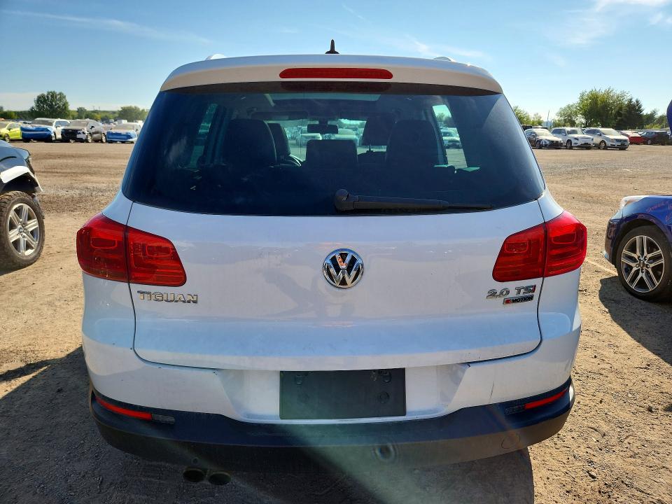 2017 Volkswagen Tiguan მანქანა იყიდება აუქციონზე, vin: WVGLV7AX5HK034174, აუქციონის ნომერი: 65512006