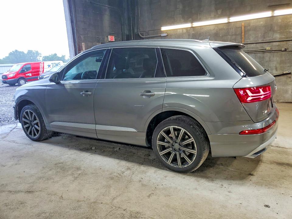 2017 Audi Q7 მანქანა იყიდება აუქციონზე, vin: WA1LAAF73HD004529, აუქციონის ნომერი: 66917326