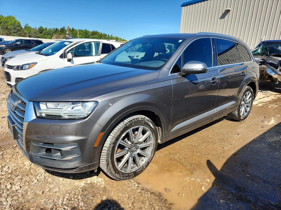 65997456 :رقم المزاد ، WA1VAAF77JD045440 vin ، 2018 Audi Q7 مزاد بيع