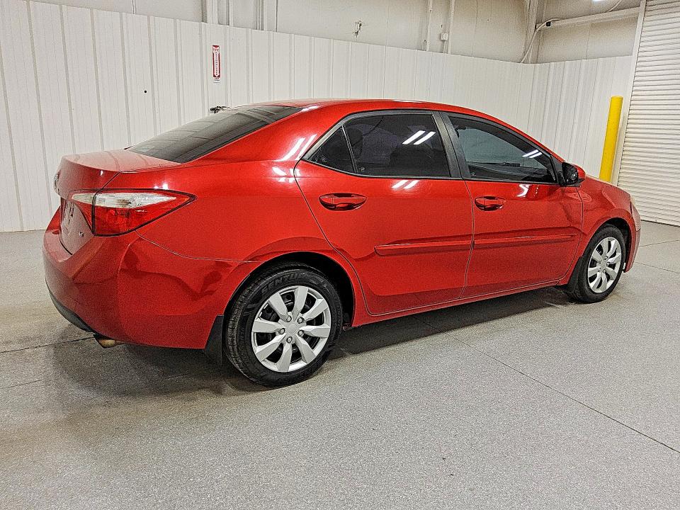 Продажа на аукционе авто 2016 Toyota Corolla, vin: 2T1BURHE1GC677401, номер лота: 62644186