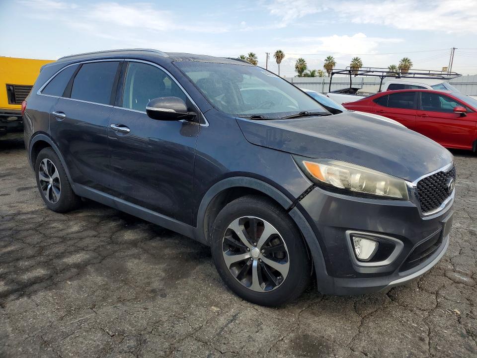 Продажа на аукционе авто 2016 Kia Sorento, vin: 5XYPH4A5XGG041829, номер лота: 64786116