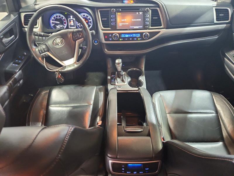 65546286 :رقم المزاد ، 5TDKKRFH1FS063022 vin ، 2015 Toyota Highlander مزاد بيع
