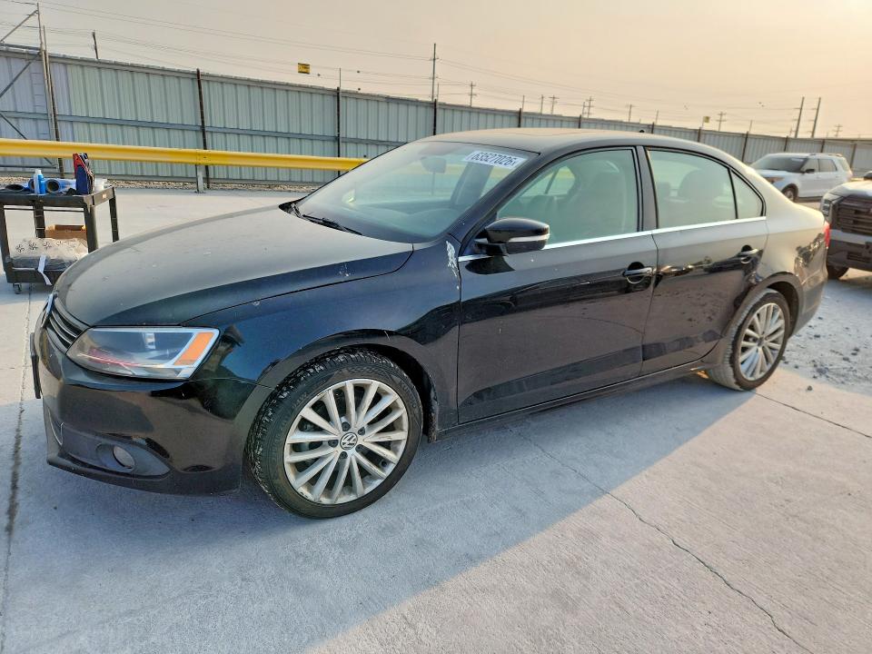Продаж на аукціоні авто 2014 Volkswagen Jetta, vin: 3VWLL7AJ4EM273996, номер лоту: 63527026