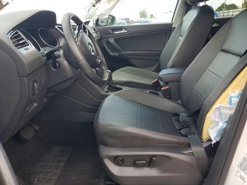 64341456 :رقم المزاد ، 3VV3B7AX4LM001652 vin ، 2020 Volkswagen Tiguan مزاد بيع