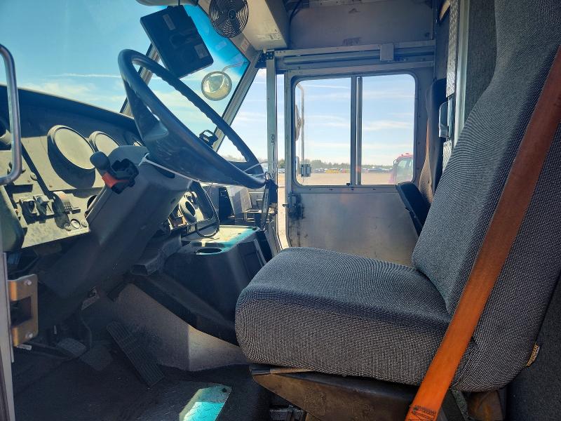 2006 Freightliner Mt45 Chassis მანქანა იყიდება აუქციონზე, vin: 4UZACCCP36CW72904, აუქციონის ნომერი: 55970936