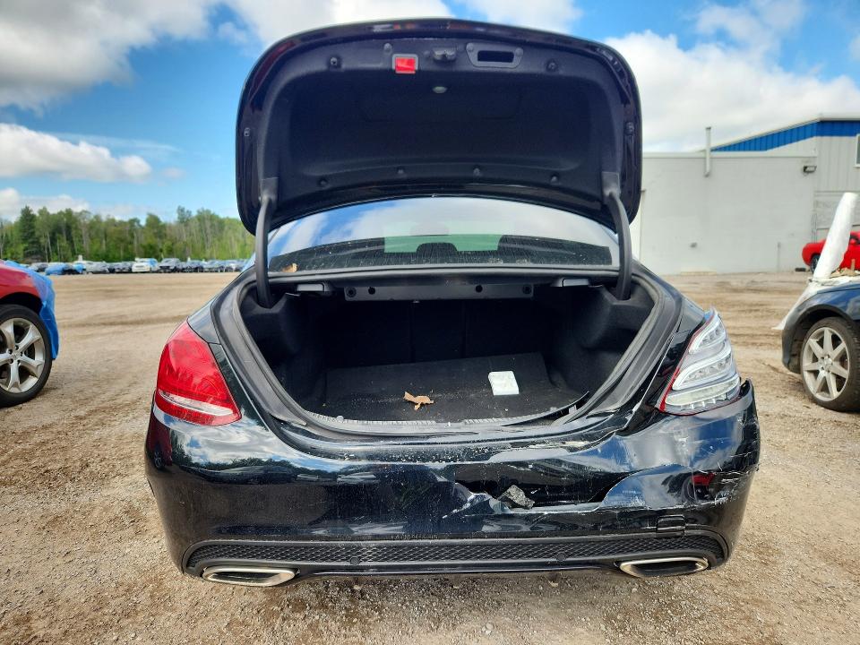66263596 :رقم المزاد ، 55SWF4KB5HU225797 vin ، 2017 Mercedes-benz C مزاد بيع