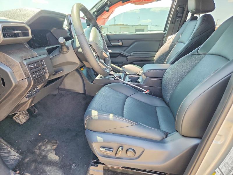 64302106 :رقم المزاد ، 3TYLC5LN7ST020551 vin ، 2025 Toyota Tacoma مزاد بيع