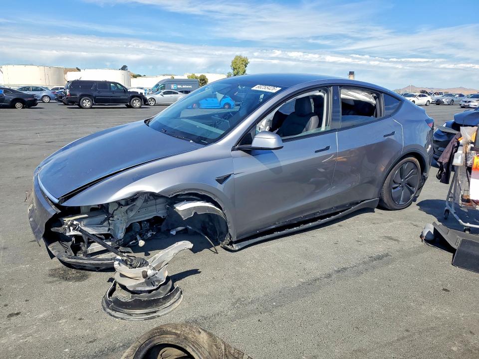 Auction sale of the 2026 Tesla Model Y, vin: 7SAYGDEE6TF409025, lot number: 66255426