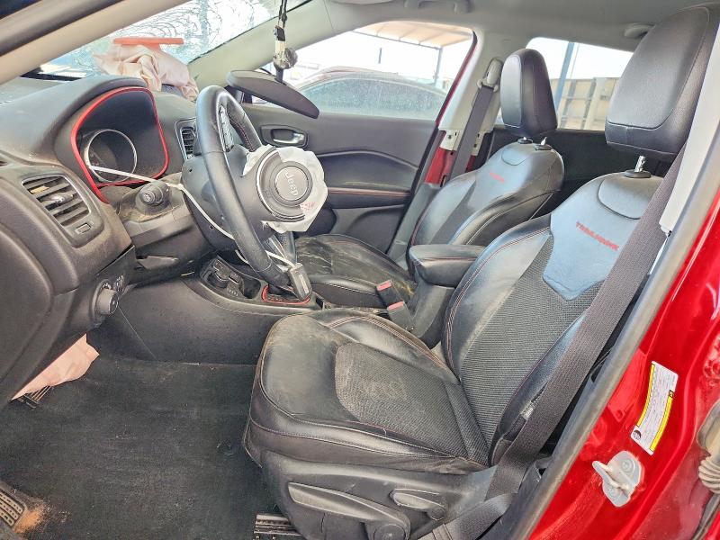 64242526 :رقم المزاد ، 3C4NJDDB7KT752953 vin ، 2019 Jeep Compass مزاد بيع