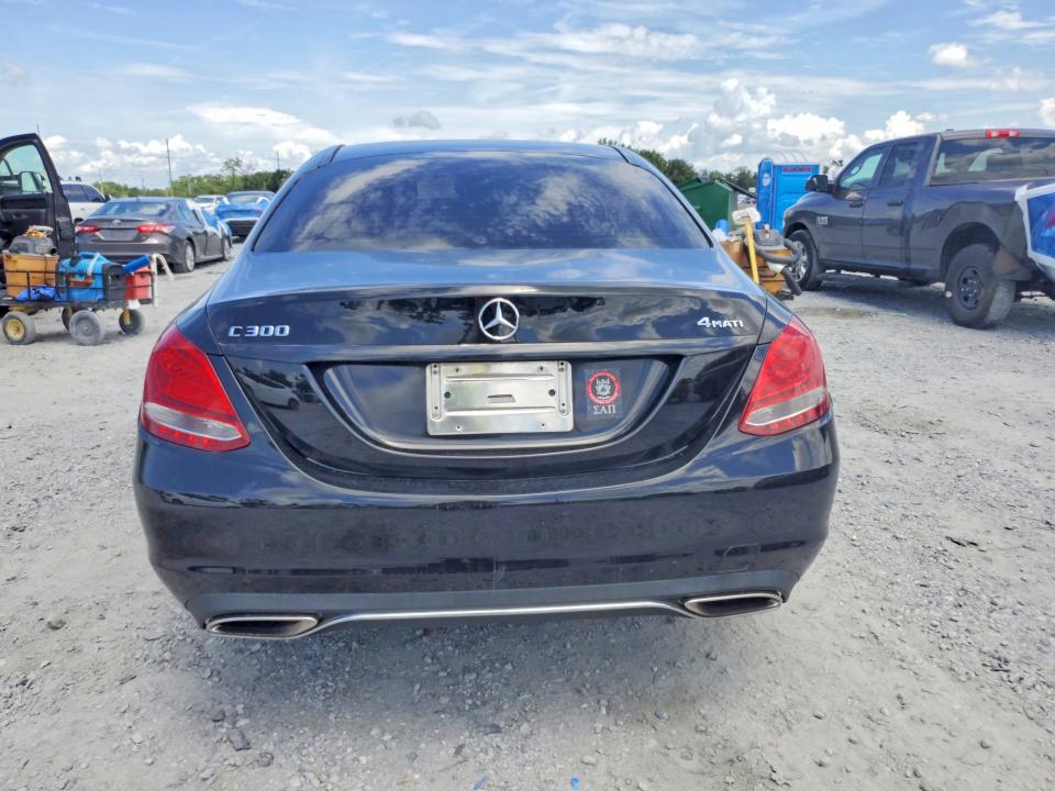 65801326 :رقم المزاد ، 55SWF4KB9HU221428 vin ، 2017 Mercedes-benz C مزاد بيع