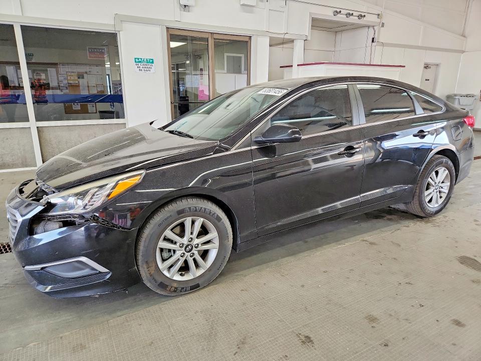 2017 Hyundai Sonata მანქანა იყიდება აუქციონზე, vin: 5NPE24AF2HH581249, აუქციონის ნომერი: 63601456