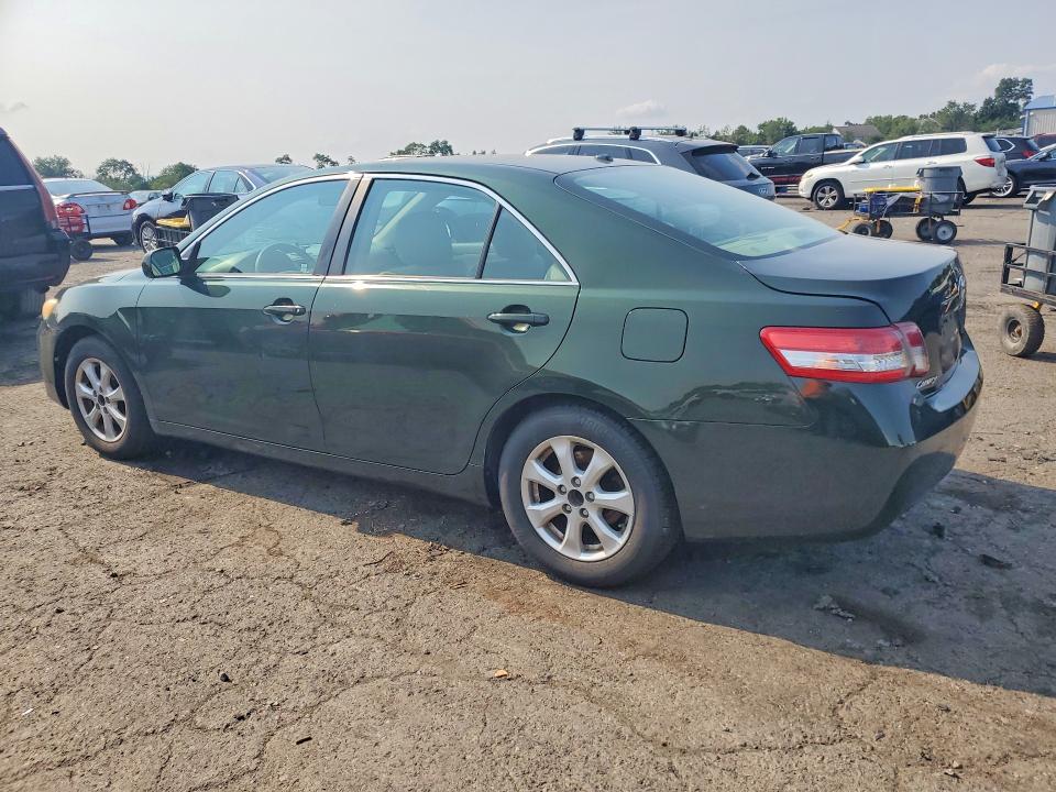 64680746 :رقم المزاد ، 4T1BF3EKXBU625659 vin ، 2011 Toyota Camry مزاد بيع