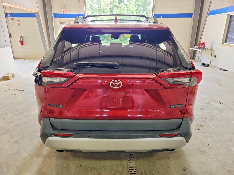 Продажа на аукционе авто 2019 Toyota Rav4, vin: 2T3J1RFV7KW002643, номер лота: 63488866