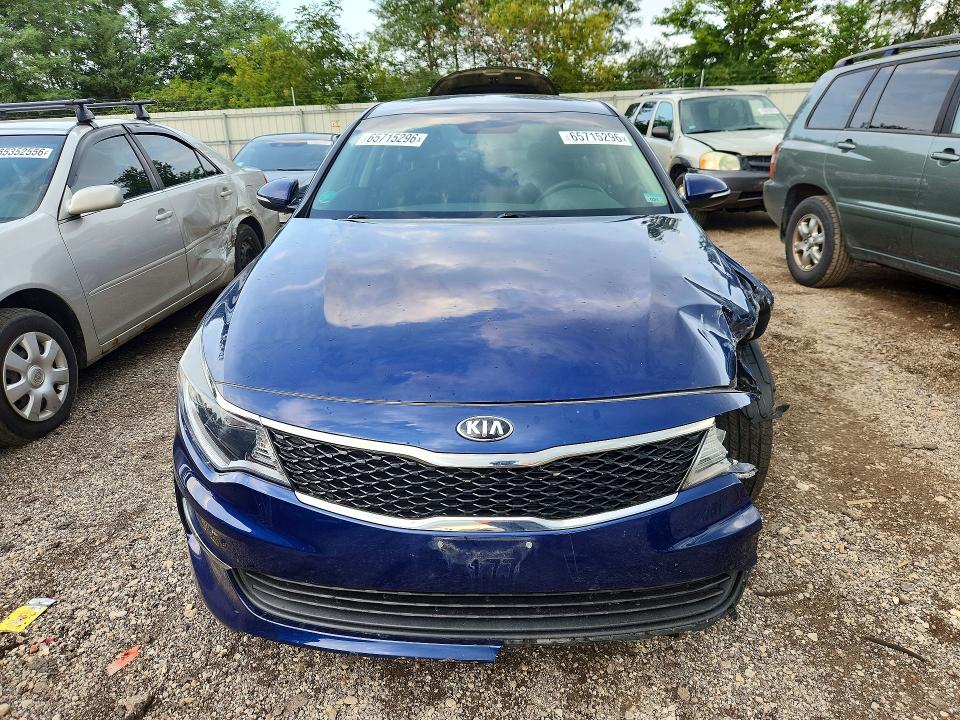 65715296 :رقم المزاد ، 5XXGT4L32HG150026 vin ، 2017 Kia Optima مزاد بيع
