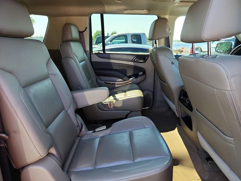 2017 Chevrolet Suburban მანქანა იყიდება აუქციონზე, vin: 1GNSKJKC3HR194991, აუქციონის ნომერი: 63706196