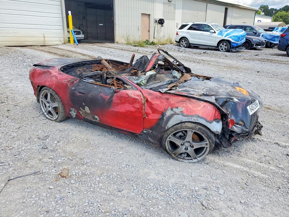 64572956 :رقم المزاد ، JM1NB354640408165 vin ، 2004 Mazda Mx-5 Miata مزاد بيع