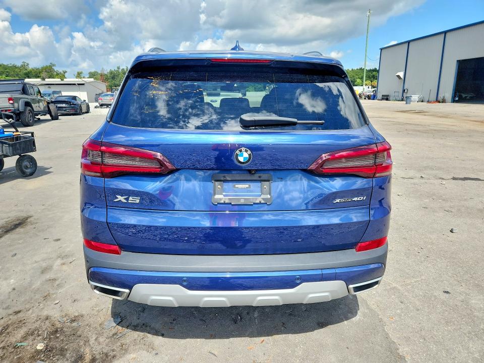 64154296 :رقم المزاد ، 5UXCR6C07N9K71186 vin ، 2022 Bmw X5 مزاد بيع