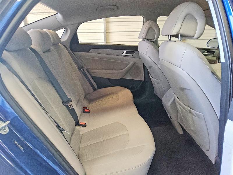 Продажа на аукционе авто 2016 Hyundai Sonata, vin: 5NPE24AA9GH426667, номер лота: 65688986
