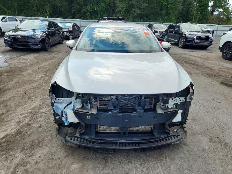64782466 :رقم المزاد ، JM1BPACL2L1170830 vin ، 2020 Mazda 3 مزاد بيع