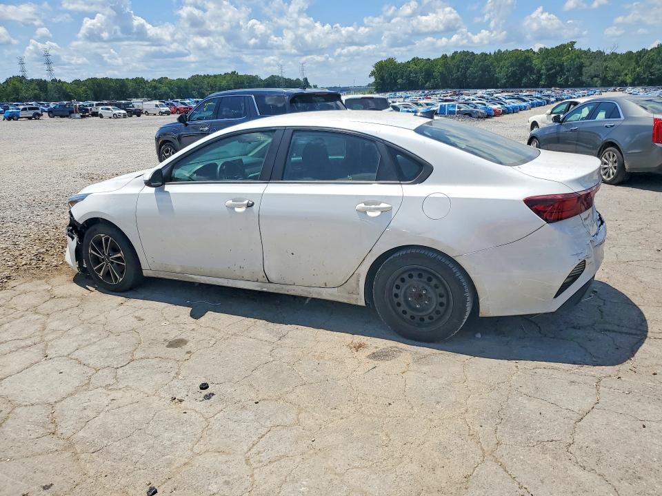 2022 Kia Forte მანქანა იყიდება აუქციონზე, vin: 3KPF24AD7NE431253, აუქციონის ნომერი: 64615026