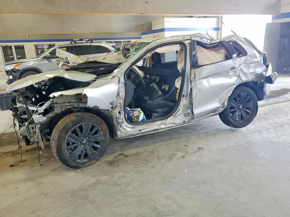 66567526 :رقم المزاد ، JA4APUAUXNU020629 vin ، 2022 Mitsubishi Outlander Sport مزاد بيع