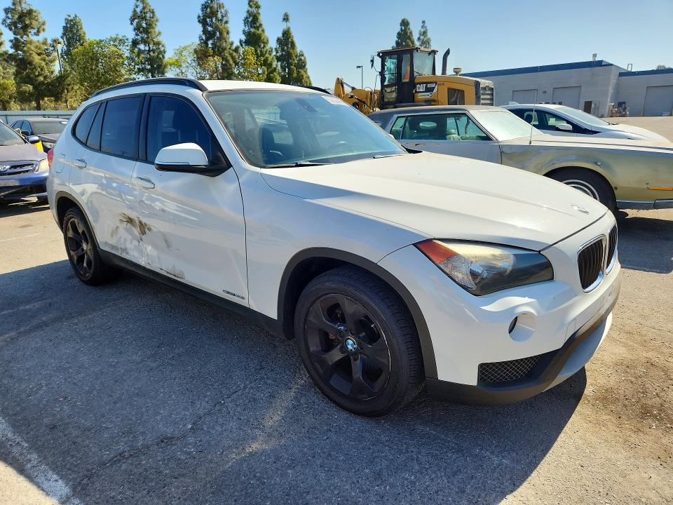 63252446 :رقم المزاد ، WBAVM1C51DVW46211 vin ، 2013 Bmw X1 مزاد بيع