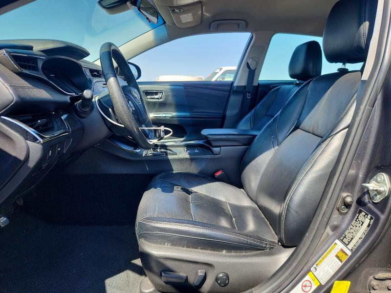 64647146 :رقم المزاد ، 4T1BK1EB4JU285889 vin ، 2018 Toyota Avalon مزاد بيع