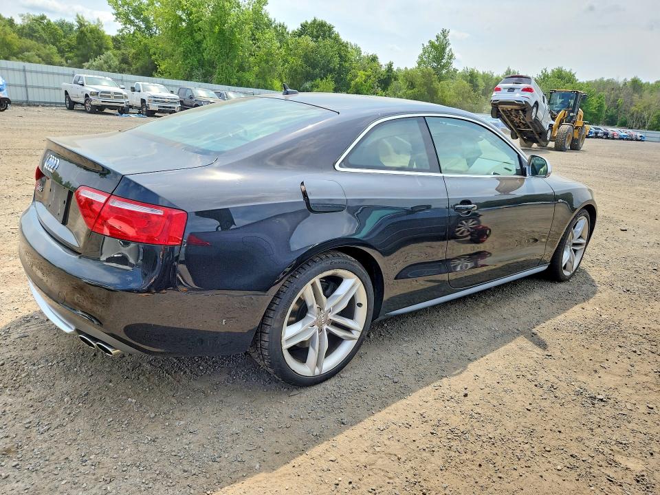 Продажа на аукционе авто 2009 Audi S5, vin: WAURV78T49A058147, номер лота: 63918916