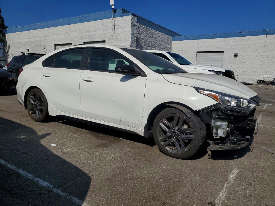 64023106 :رقم المزاد ، 3KPF34AD0ME410451 vin ، 2021 Kia Forte مزاد بيع
