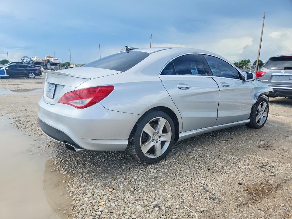 66632406 :رقم المزاد ، WDDSJ4EB6FN264574 vin ، 2015 Mercedes-benz Cla مزاد بيع