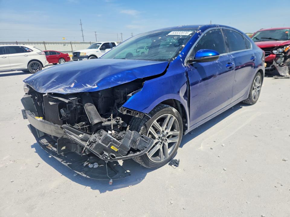 65833976 :رقم المزاد ، 3KPF54AD8ME406013 vin ، 2021 Kia Forte مزاد بيع