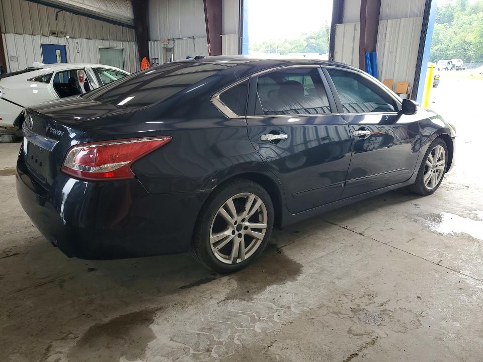 65176616 :رقم المزاد ، 1N4BL3APXDC117673 vin ، 2013 Nissan Altima مزاد بيع