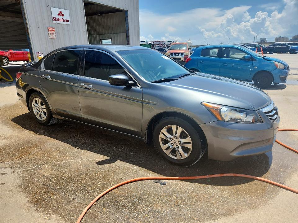 Продаж на аукціоні авто 2011 Honda Accord, vin: 1HGCP2F4XBA073034, номер лоту: 64082146