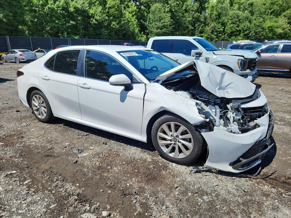 2021 Toyota Camry მანქანა იყიდება აუქციონზე, vin: 4T1C11AK2MU436469, აუქციონის ნომერი: 62796926