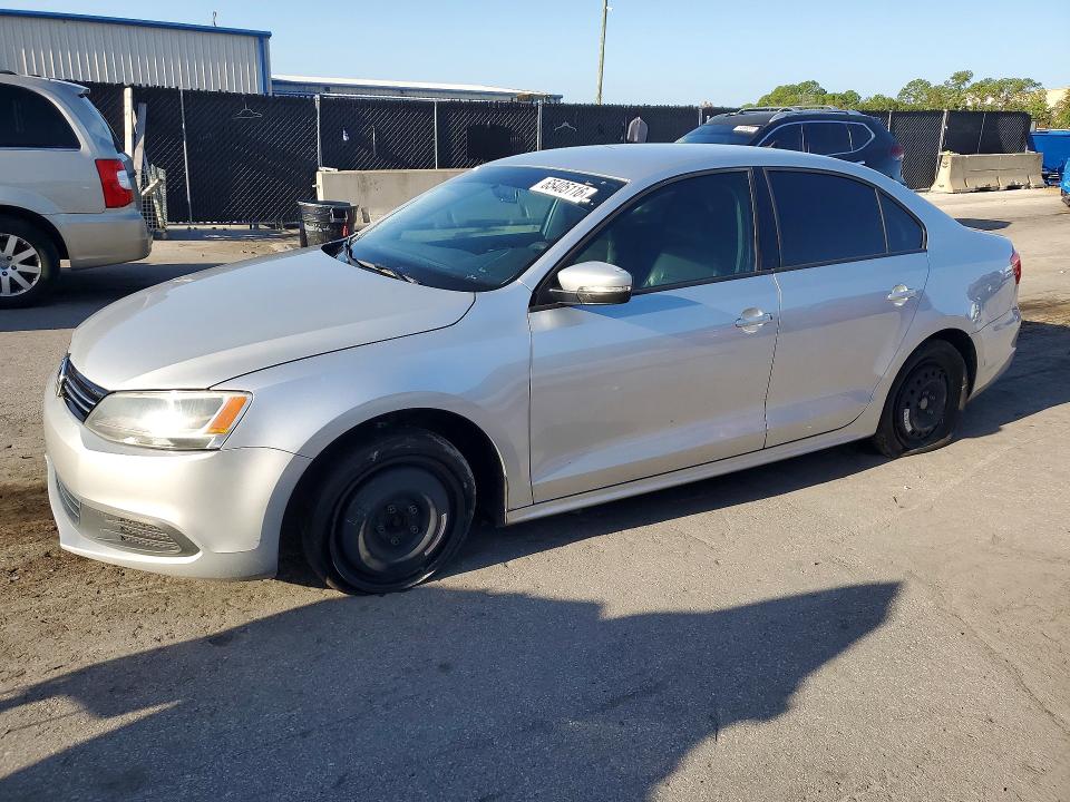 65405116 :رقم المزاد ، 3VWD07AJ9EM239775 vin ، 2014 Volkswagen Jetta مزاد بيع
