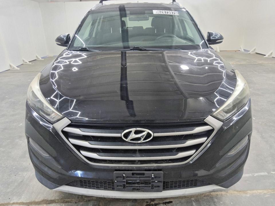 Продаж на аукціоні авто 2017 Hyundai Tucson, vin: KM8J3CA26HU281816, номер лоту: 62873976