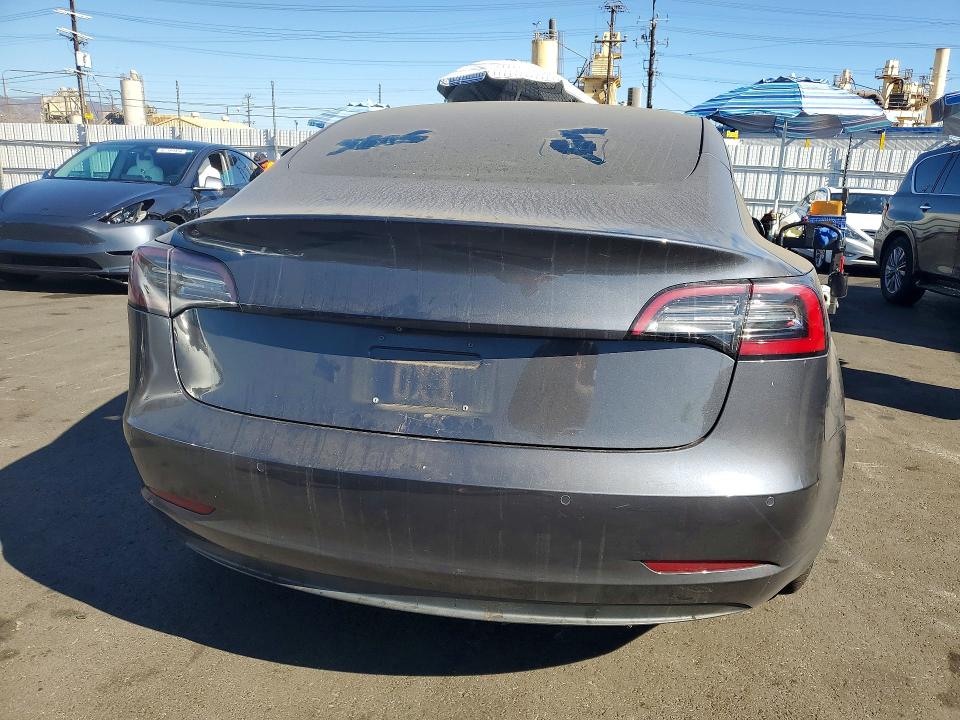 Aukcja sprzedaży 2018 Tesla Model 3, vin: 5YJ3E1EBXJF122334, numer aukcji: 67179156