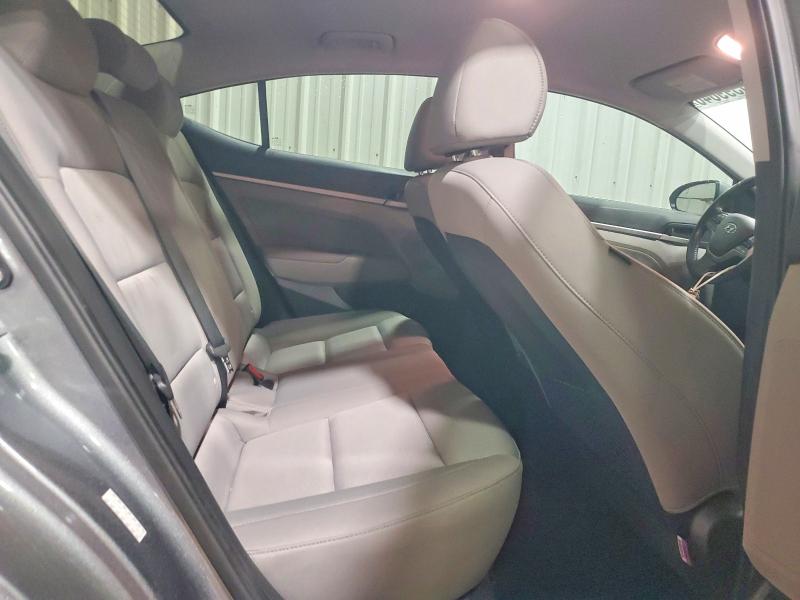 63599846 :رقم المزاد ، KMHD84LF8HU225784 vin ، 2017 Hyundai Elantra مزاد بيع