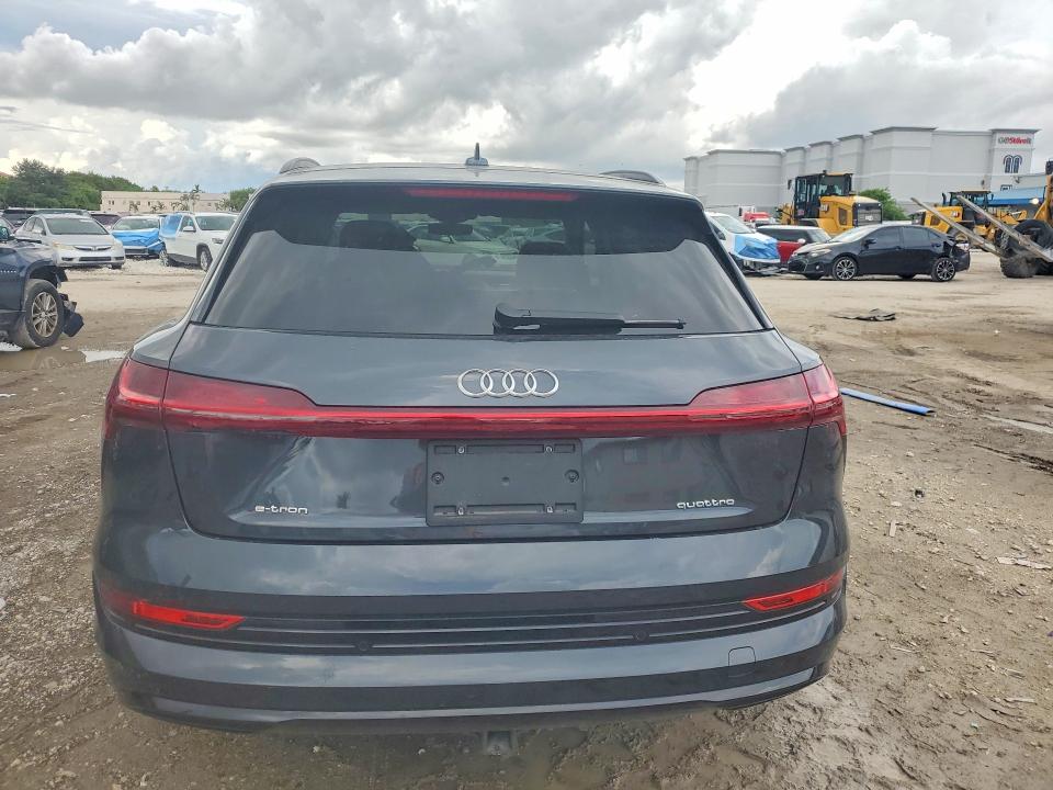 Продаж на аукціоні авто 2021 Audi E-tron, vin: WA1VAAGE8MB030376, номер лоту: 67059676