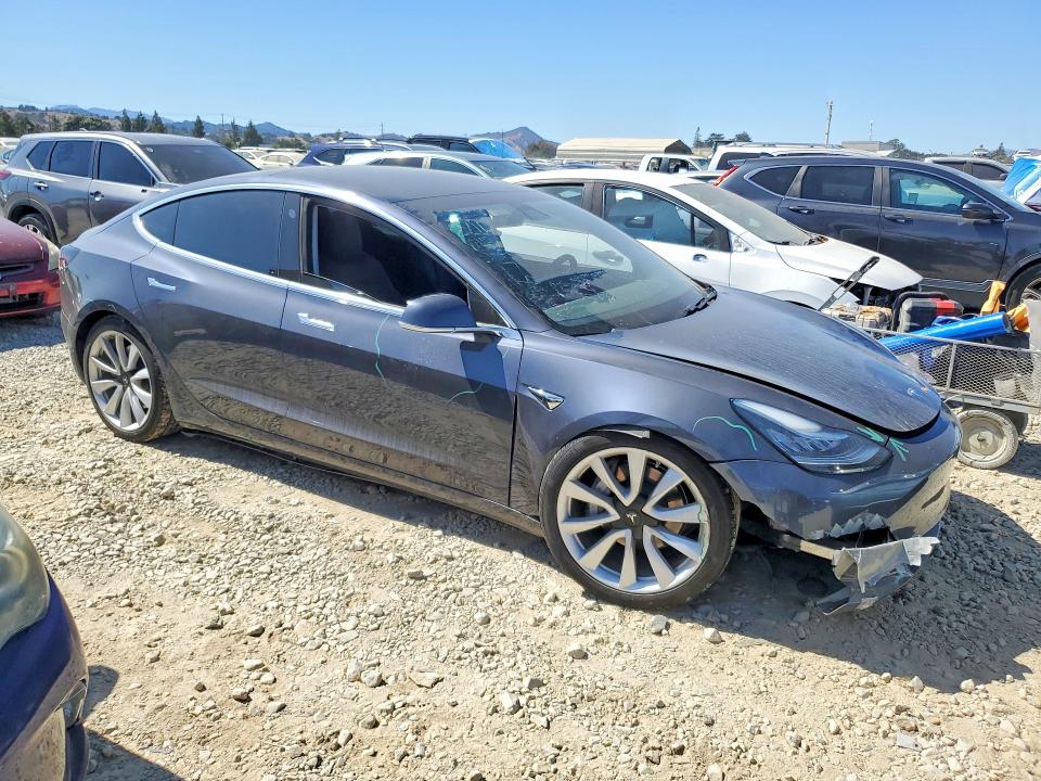 2020 Tesla Model 3 მანქანა იყიდება აუქციონზე, vin: 5YJ3E1EB6LF638015, აუქციონის ნომერი: 66469556